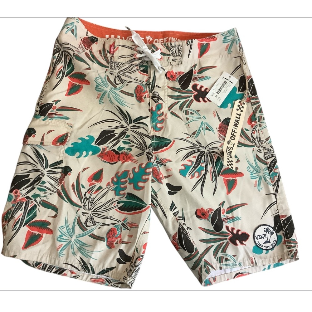 Van’s Off the Wall Hawaiian Print Board Shorts Size 30 Mens NWT